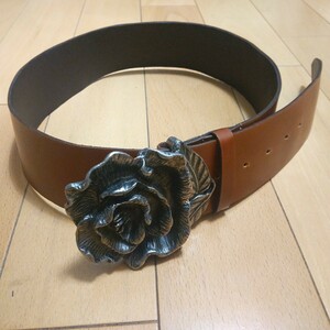 rose buckle * Western belt * lock style * unused goods * free shipping 