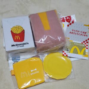 マクドナルド 福袋 BRUNO ポテト加湿器