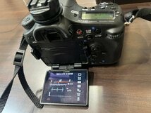 ソニー SONY α77II ILCA-77M2 デジタル一眼レフカメラ ケース付 付属品多数 中古品 レンズ計4個付※詳細は本文へ_画像7