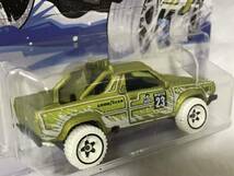 即決 ドンキホーテ ホットウィール SUBARU BRAT 黄緑 HotWheels スバル ブラット ウィンターアソート GOODYEAR グッドイヤー 未開封_画像4