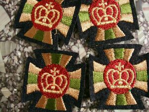 ウ95■ミニエンブレム王冠ワッペン4枚セット縫い付けタイプ