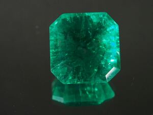 ☆鑑定書付き 特別セール☆ 天然エメラルド コロンビア産 10.77ct