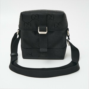 GUCCI グッチ Gucci Off The Grid ショルダーバッグ 643858 メッセンジャーバッグ 肩掛け GGナイロン×レザー ブラック×シルバー