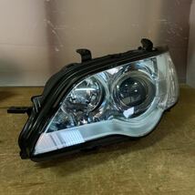 レガシィ BP5 BL5 2.0GT スペックB 後期 純正 HID ヘッドライト 左右セット KOITO 100-20952 刻印 4L ブルータイプ _画像8