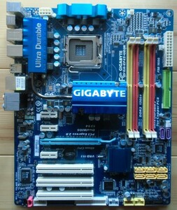 Win10確認済 LGA775 ATXマザボ GIGABYTE GA-EP45-UD3R(REV:1.1)(Intel P45/ICH10R)(BIOS/F12)