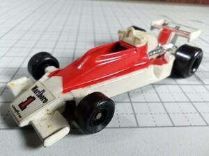 トミカ No.F39 外国車シリーズ マクラーレンM26フォード S=1/56 青箱（箱なし）絶版品 1978TOMY　日本製 当時物 ミニカー