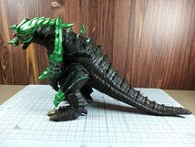 大怪獣ラッシュ ウルトラフロンティア ギャラクシーモンスターズ プラズマ怪獣アースゴモラ ソフビ製フィギュア バンダイ_画像5