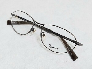 新品　Zparts ジーパーツ　日本製　ブランド　メガネ　めがね　フルリム　チタン製　軽い　高級感　上品　かっこいい