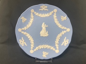 ※55868 Wedgwood イヤープレート 2000年 ジャスパー 飾り皿 プレート皿 ウエッジウッド 個人保管品