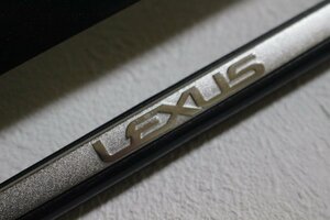 LEXUSレクサス純正OP■ナンバーフレーム（フロント）■ソニッククロム■１枚現品のみ