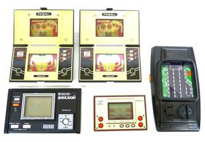 ゲームウォッチ GAME&WATCH ほか 昭和レトロ ∞ 5点まとめて ∞ マンホール　レーシング　ピンボール　ザクソン　◎動作品＋ジャンク