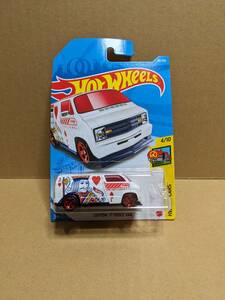 Hot Wheels ホットウィール CUSTOM '77 DODGE VAN