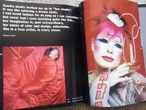 ザンドラ・ローズ Zandra Rhodes A Lifelong Love Affair with Textiles ファッション テキスタイル_画像4