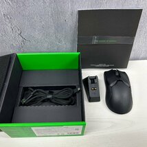 ◎L097 RAZER ULTIMATE ゲーミングマウス ブラック ワイヤレス 充電ドック付属 (ma)_画像4