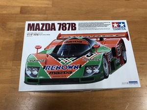 未組立　1/24 タミヤ マツダ 787B スポーツカーシリーズ No.352 ディスプレイモデル （M6382）