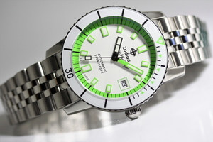 スイス製 ZODIAC ゾディアック Super Sea Wolf53 シーウルフ NEON STORY ネオンストーリー 自動巻き腕時計 正規代理店商品 ネオングリーン