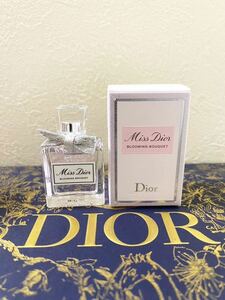 【新品・未使用品】ミスディオール ブルーミングブーケ DIOR ノベルティ ミニチュアギフト Dior Dior香水 ディオール
