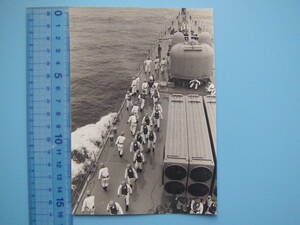(A44)823 写真 古写真 船舶 海上自衛隊 自衛艦 ながつき 洋上給油作業 護衛艦 軍艦