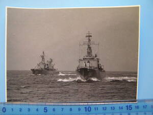 (A44)962 写真 古写真 船舶 海上自衛隊 自衛艦 161 護衛艦 軍艦
