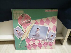 ■5000円以上で送料無料！ジャパニーズポップス C28A0203 AIR KISS / 尾崎亜美 163LP9NT