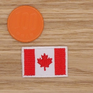 【Ｓサイズ】アイロンワッペン NO.2 国旗 カナダ カナダ国旗 オタワ 人気 アップリケ 【郵便定形】