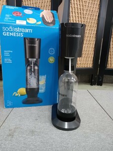 ○sodastream GENESIS ソーダストリーム ジェネシス G100 炭酸水メーカー ブラック 箱付き ※動作未確認