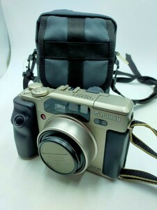 〇FUJIFILM GA645Zi Professional フジフィルム プロフェッショナル フィルムカメラ ※動作未確認