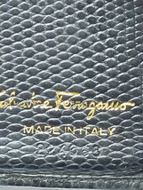 ○Ferragamo フェラガモ 二つ折り財布 ブラック コンパクトウォレット レザー_画像6