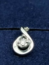 ☆4℃ エクセレントカット ダイヤモンドネックレス ラウンドブリリアントカット 0.026ct(カラット)_画像2