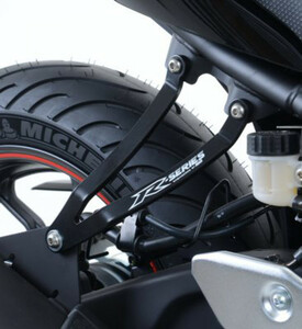 P062-8420R＆G エキゾーストハンガー ブラック YZF-R25 15-19