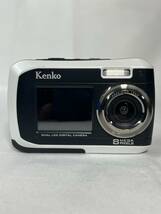t Kenko / ケンコー コンパクトデジタルカメラ WIDE ANGLE DSC800DW / DUAL LCD DIGITAL CAMERA 動作未確認_画像1