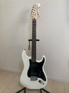 Squier Affinity ストラトキャスター オリンピックホワイト