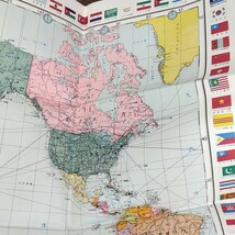 最新　世界地図　読売新聞社　レトロ地図　　ロシアがソビエト連邦の頃_画像4