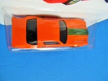 TARGET EXCLUSIVE FLYING CUSTOMS CAMARO Z28_画像2