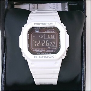 【 CASIO 】 G-SHOCK カシオ ジーショック 3159 GW-M5610MD ホワイト 黒液晶 反転文字盤 タフソーラー マルチバンド6 バックライト 良品