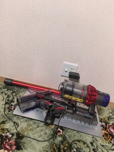 dyson ダイソンSV12 バッテリー良好 Dyson Cyclone V10 Fluffy + (紅) コードレスクリーナー 実測48分～