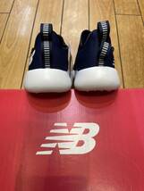 ☆新品☆New Balance RCVRY SN ニューバランス　リカバリー　ネイビー　ホワイト　スリッポン　丸洗い　レディース　メンズ　スリッポン_画像5