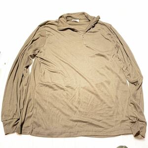 米軍放出品　未使用に近い　実物　アメリカ海兵隊　防寒　アンダーシャツ　XLサイズ　キャンプ　パジャマ