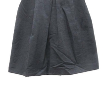 ティアラ Tiara 台形スカート ひざ丈 タック 総柄 2 黒 ブラック /CT レディース_画像3