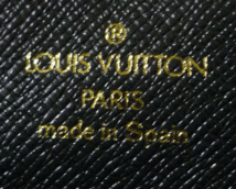 ルイ・ヴィトン　LOUIS VUITTON　タイガ　緑　レザー　４連　キーケース_画像4