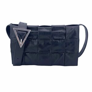 【中古】 Bottega Veneta ボッテガウェネタ カセット ミディアム ショルダー 667298メンズ レディース 24000008 AO