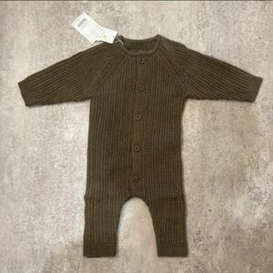 アプレレクール　ニット　ロンパース　ベビー　baby 春秋冬 長袖 子供 赤ちゃん キッズ カバーオール ロンパース