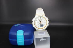 美品　Baby-G( BGS-100-7A1JF STEP TRACKER 万歩計 ホワイト ランニング)