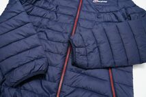 TF7103▲バーグハウス/berghaus 中綿フーディジャケット ジップアップジャケット 撥水 ネイビー系 サイズ13 BGHTJ10078_画像4