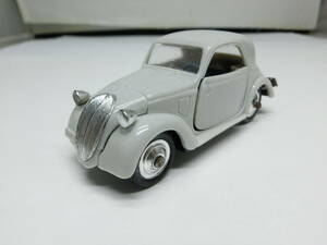 NOREV SIMCA 5 1/43 プラ製 Made in France