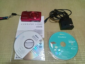 新同 Nicon COOLPIX S3500 光学7倍ズーム 有効画素数2005万画素 動作確認済 ラズベリーレッド コンパクトデジタルカメラ ワンオーナー