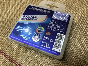 ハイフッ素（C6）　HOLMENKOL（ホルメンコール）：SYNTEC WORLDCUP HF WET 2X35g