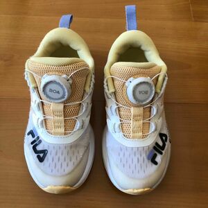 FILA キッズ　スニーカー17.5cm