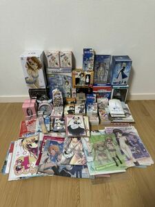 少女 青年系グッズ まとめ売り 大量 そらのおとしもの/ソードアートオンライン/スカイガールズ/鉄道むすめ/等