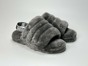 新品 ug1309 訳あり品 アグ フラッフ イヤー スライド 23.5cm US5Kids 女性用兼子供用 チャコール UGG FLUFF YEAH SLIDE 1098494K